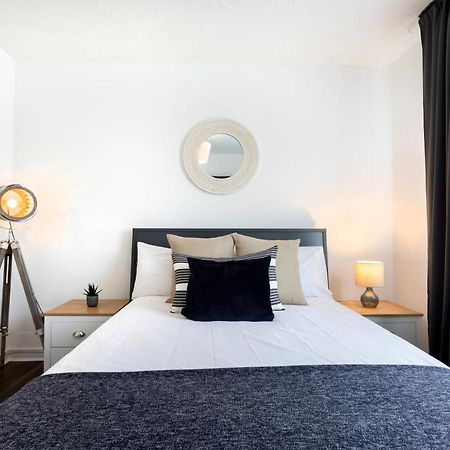 1-Bedroom Apartment With A Private Garden, Beach 5-Min Walk Weymouth Zimmer foto